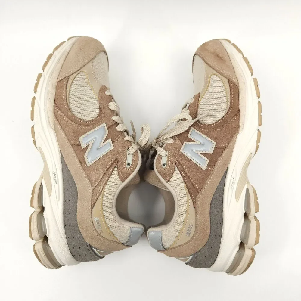 New Balance 2002R Shoes Womens Size 10 Men 8.5 Beige White Athletic Running